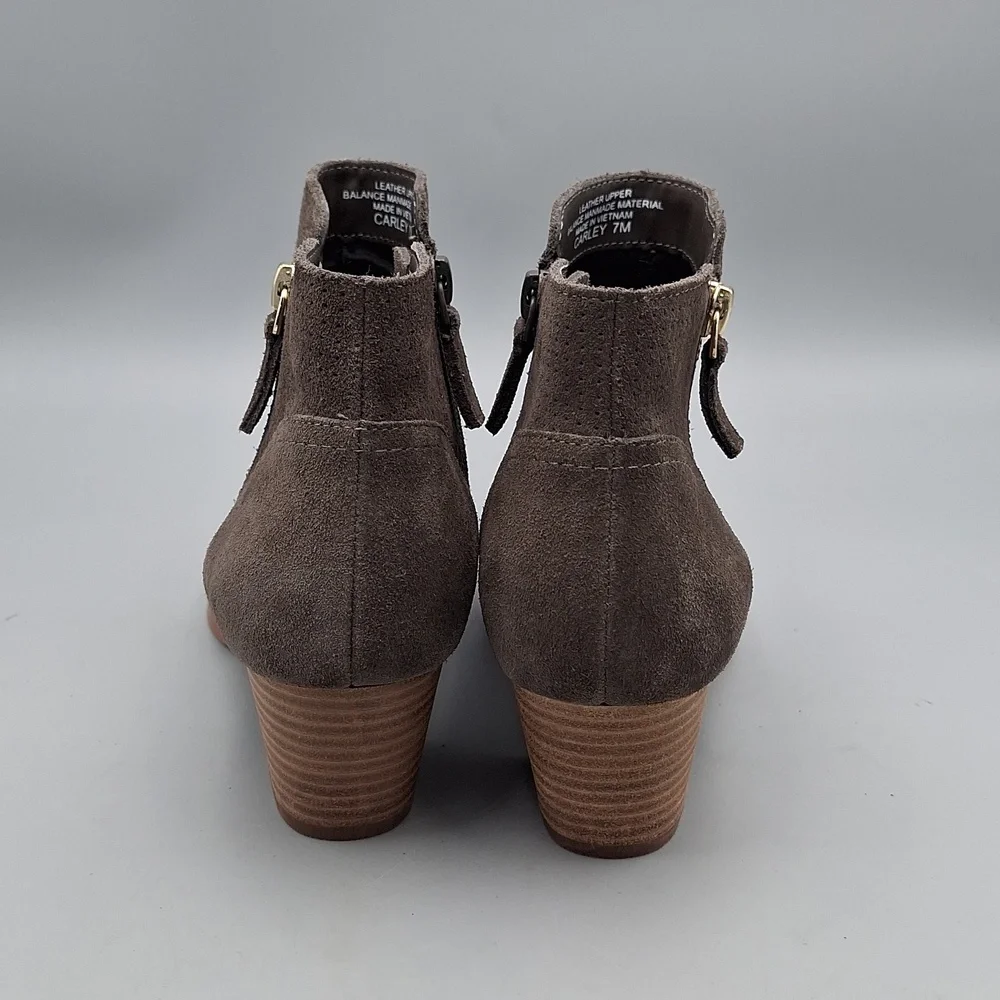 Violet & Red Carley Sz 7 Women's Zip up Bootie Heels - Picture 6 of 12